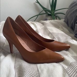 Carso Como Tan Leather Heels Size 11